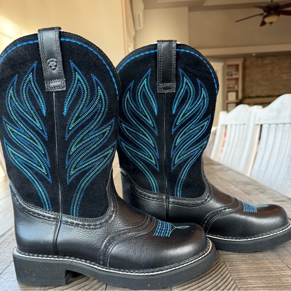 Ariat Fatbaby Blue Black Leather Western Cowboy Boot Women’s Size 8B (NWOT) - Picture 2 of 15